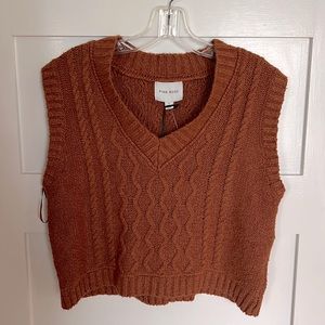 Cropped Sweater Vest